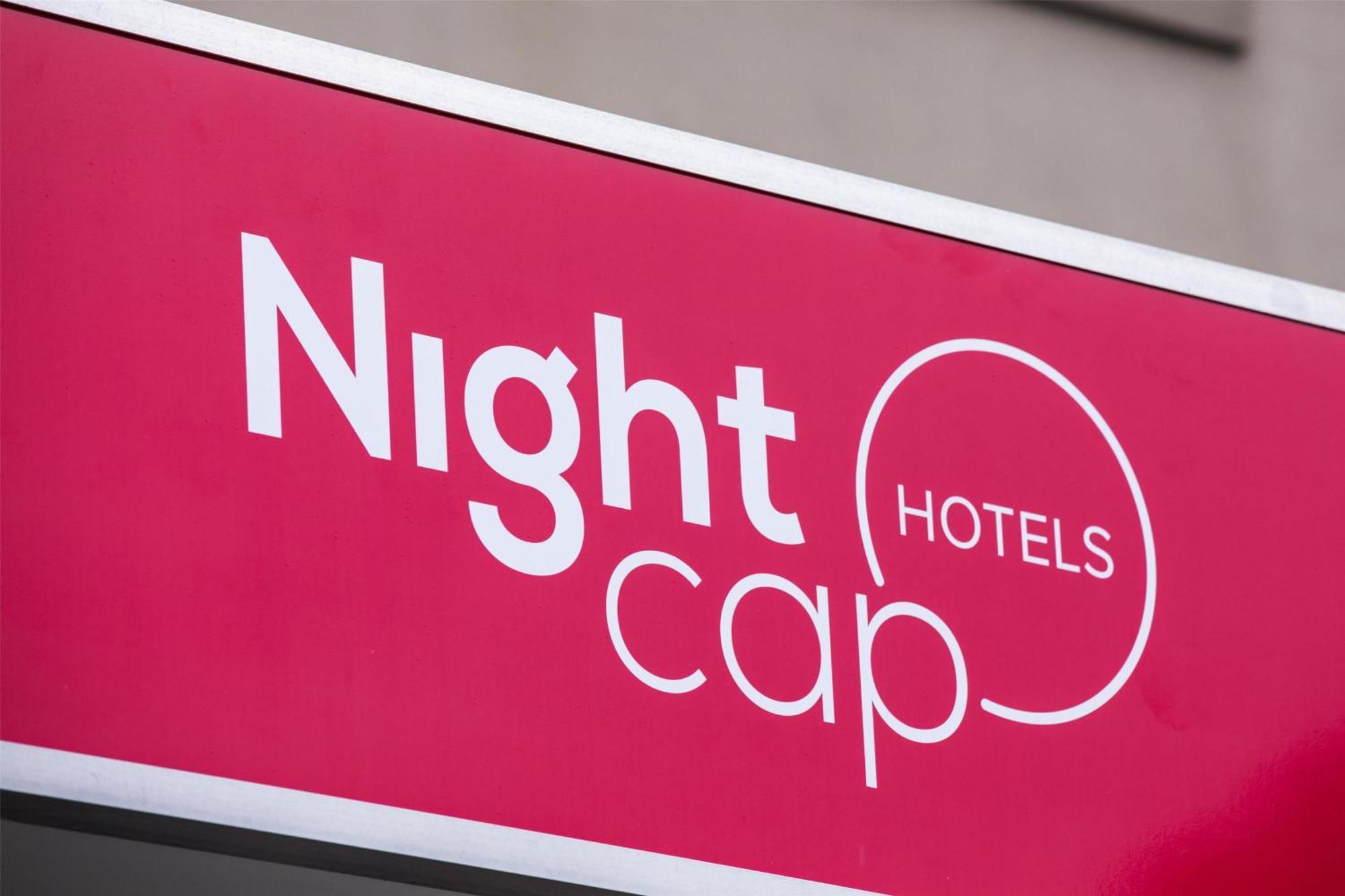 בנקסטאון Nightcap At Chester Hill Hotel מראה חיצוני תמונה